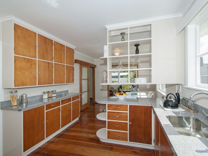 46 Frederick Street, Avalon, Lower Hutt - Carousel 2