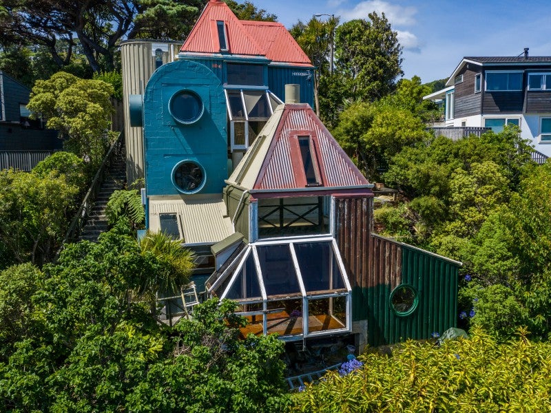 16B Rangimarie Way, Wadestown, Wellington - Carousel 1