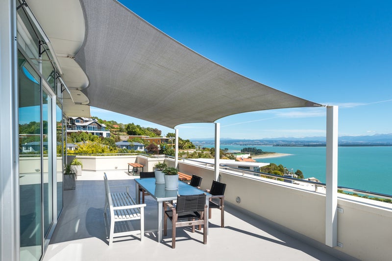 75 The Cliffs, Britannia Heights, Nelson - Carousel 1