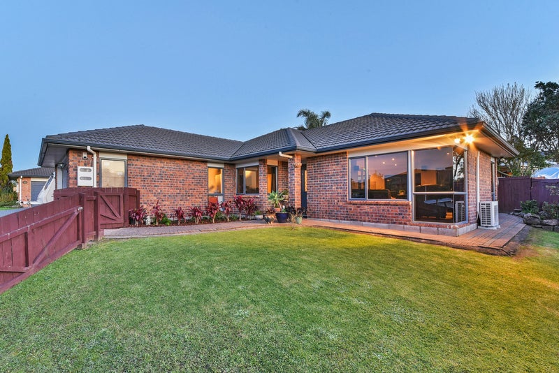 51 Bellville Drive, Clendon Park, Auckland - Carousel 2