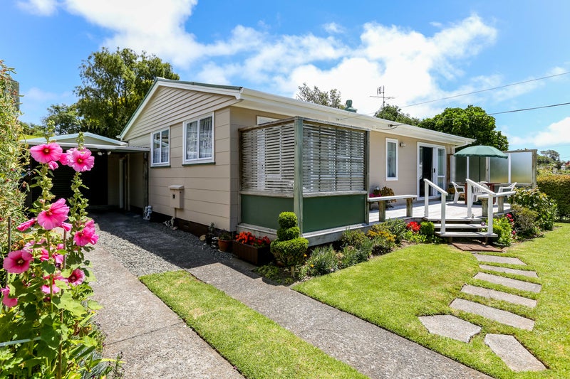 30 Seaview Road, Marfell, New Plymouth - Carousel 2