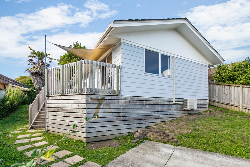 7A Lancelot Place, Glenfield, Auckland - Carousel 24