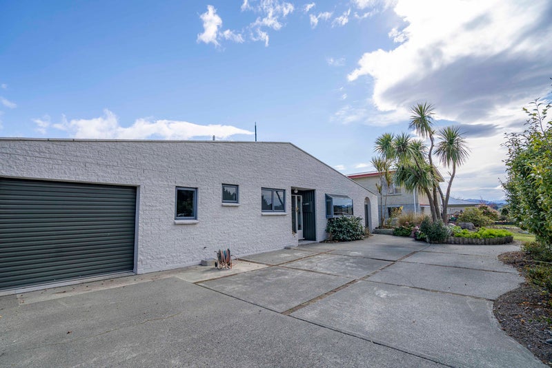 241 Milford Road, Te Anau, Te Anau - Carousel 2