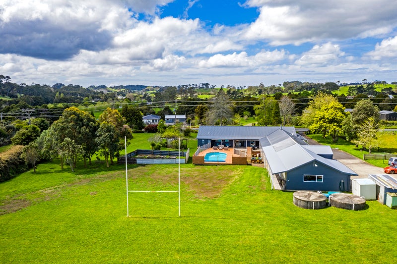 515 Whitehills Road, Silverdale - Carousel 2