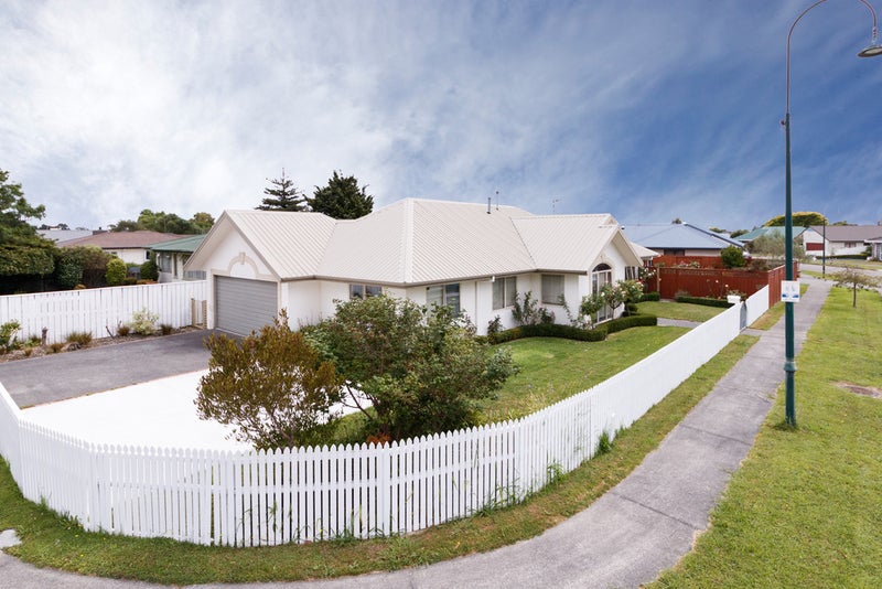 1 Lancewood Lane, Roslyn, Palmerston North - Carousel 2
