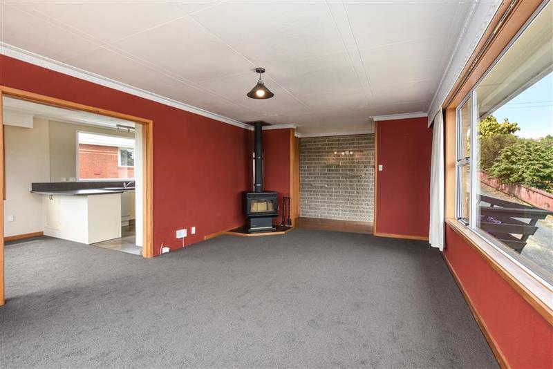 34 Bell Crescent, Concord, Dunedin - Carousel 2