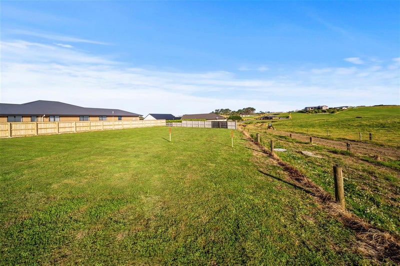 22C Larlin Drive, Hāwera - Carousel 1