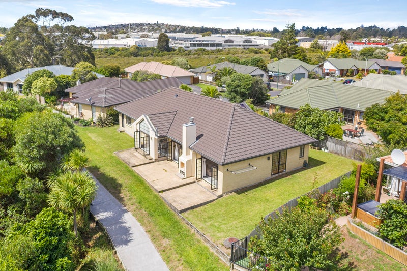 10 Kalgan Place, Burswood, Auckland - Carousel 26