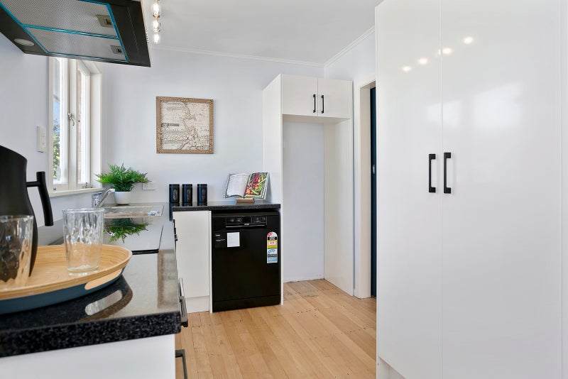 25A Aurora Terrace, Hillcrest, Hamilton - Carousel 2