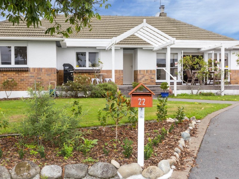 22 Joseph Grove, Elderslea, Upper Hutt - Carousel 1