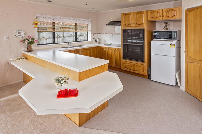 17 Carriage Close, Northpark, Auckland - Carousel 2