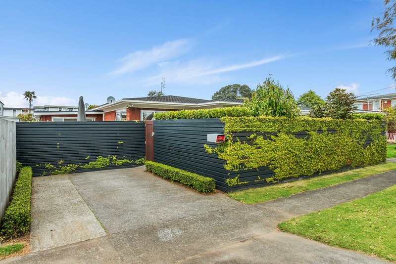 43A Amaru ROAD, One Tree Hill, Auckland - Carousel 14