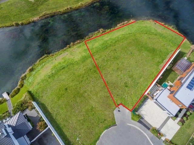 14 Waterview Court, Northwood, Christchurch - Carousel 2