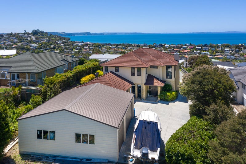 27 Brightside Road, Stanmore Bay, Whangaparaoa - Carousel 1