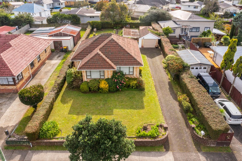 20 Myers Road, Manurewa East, Auckland - Carousel 2