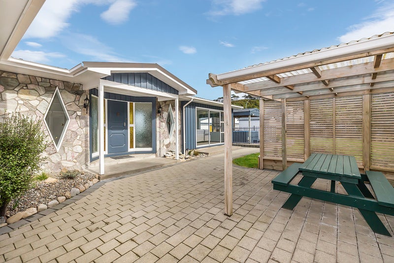 7 Bharat Terrace, Broadmeadows, Wellington - Carousel 1