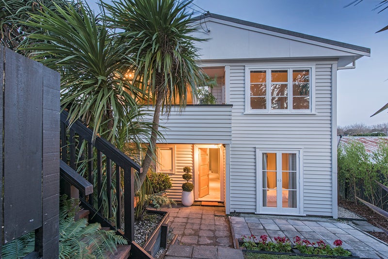 14 Westmoreland Street East, Grey Lynn, Auckland - Carousel 1
