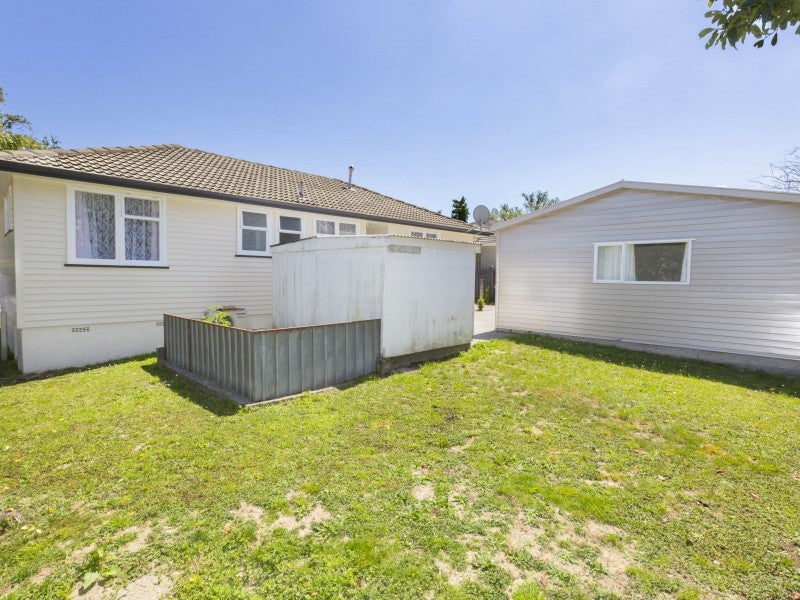 20 Bonnie Glen Crescent, Ebdentown, Upper Hutt - Carousel 19