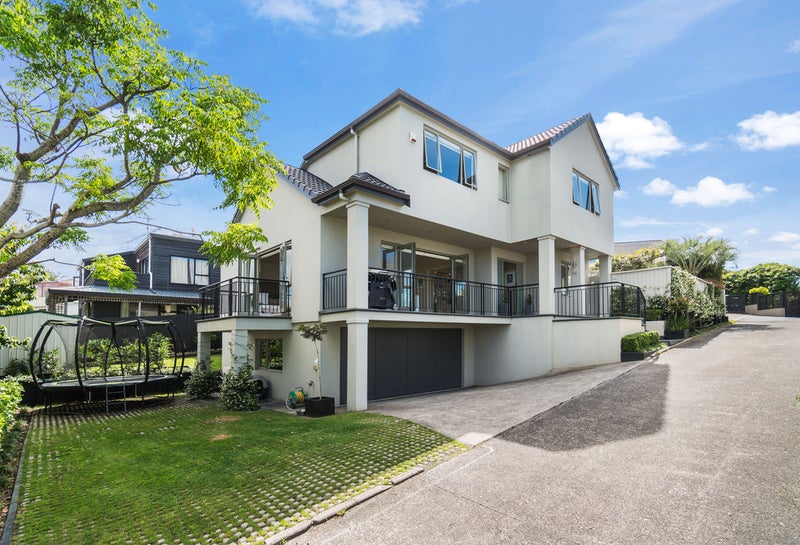 56A Kurahaupo Street, Orakei, Auckland - Carousel 1