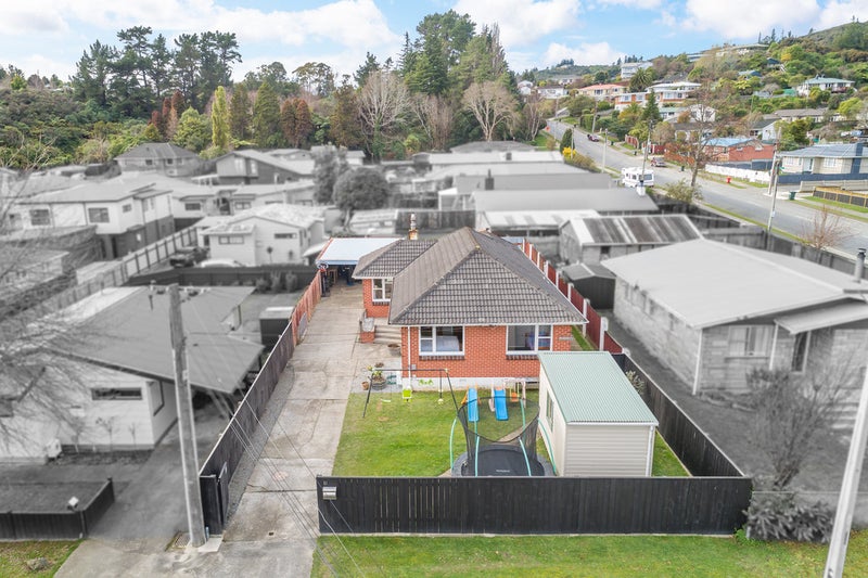 51 Moeraki Road, Maoribank, Upper Hutt - Carousel 2