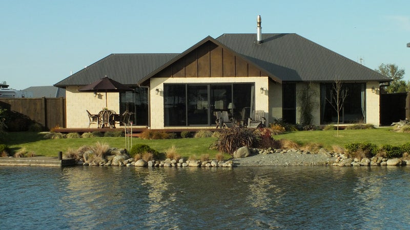 4 Ludlow Drive, Huntingdon, Ashburton - Carousel 1