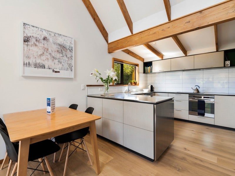 194 Peninsula Road, Kawarau Falls, Queenstown - Carousel 2