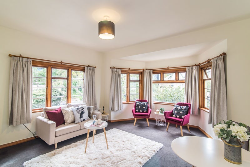9D Stowe Hill, Thorndon, Wellington - Carousel 2