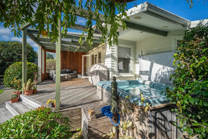 30 Cawthron Crescent, Annesbrook, Nelson - Carousel 2