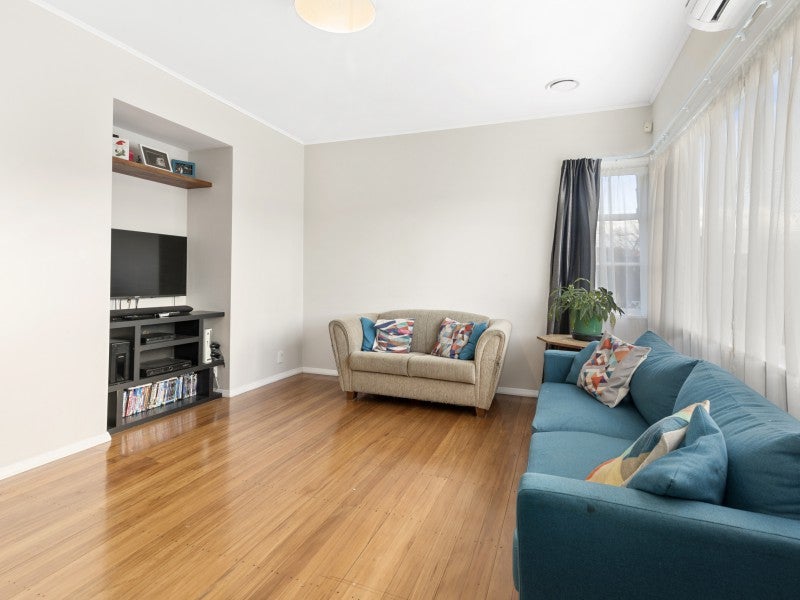 14 Naenae Road, Naenae, Lower Hutt - Carousel 2