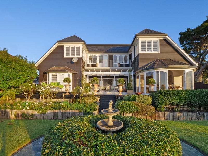 23 Killarney Street, Takapuna, Auckland - Carousel 1