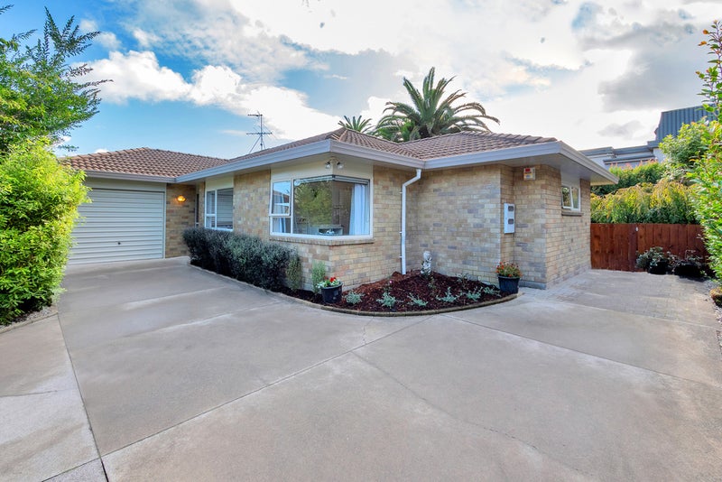 3A Argyle Avenue, Pahurehure, Papakura - Carousel 1