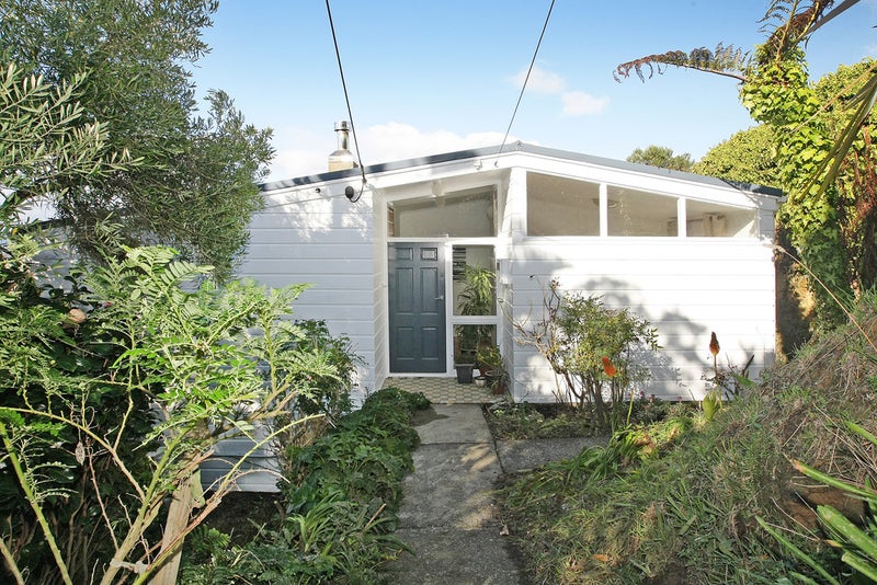 19 Dunedin Terrace, Melrose, Wellington - Carousel 2