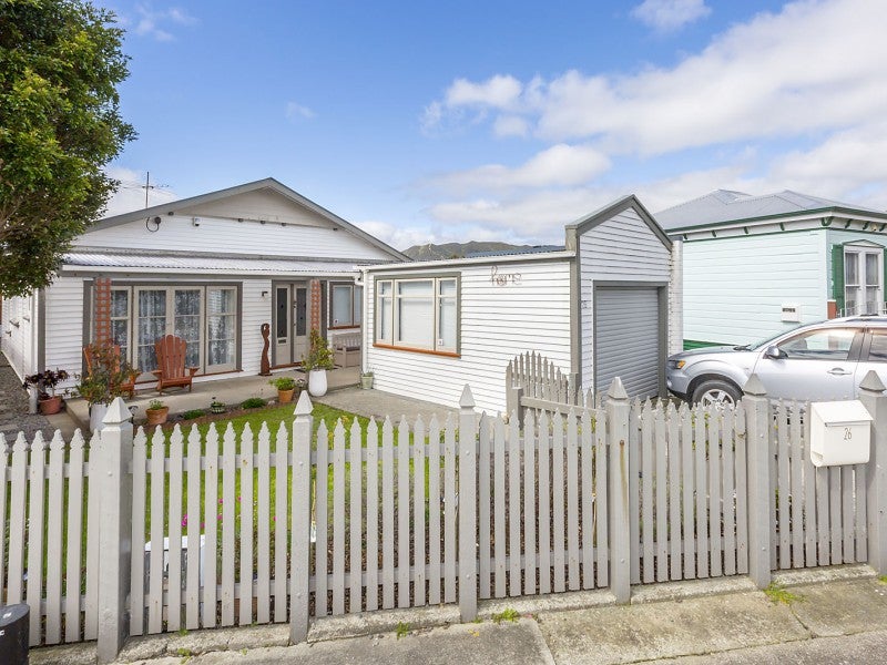 26 Connolly ST, BOULCOTT, LOWER HUTT - Carousel 1