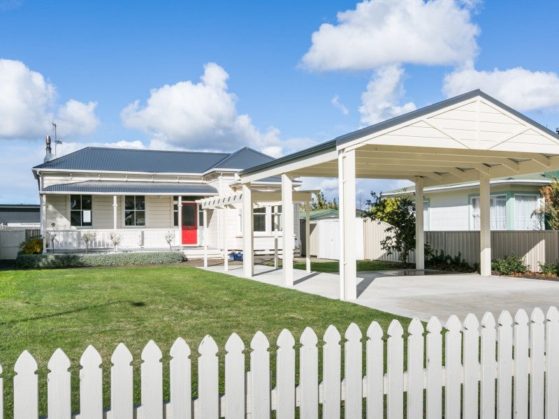 9 Bowling Road, Greenmeadows, Napier - Carousel 1