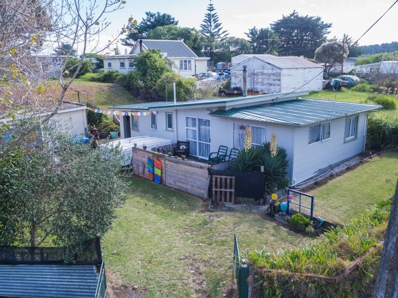 36 Muapoko Street, Himatangi Beach, Himatangi Beach - Carousel 1