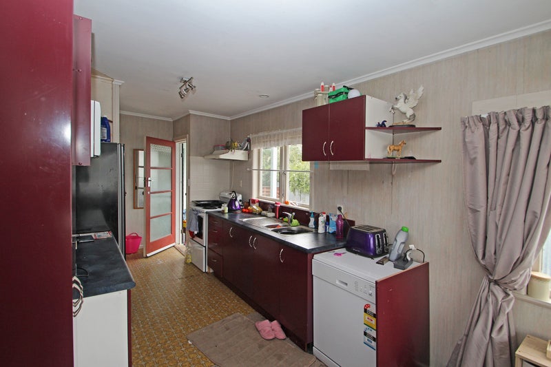 25 Morris Spence Avenue, Onekawa, Napier - Carousel 2