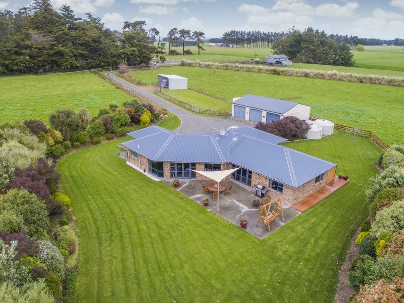 673 Penny Road, Rongotea, Palmerston North - Carousel 1