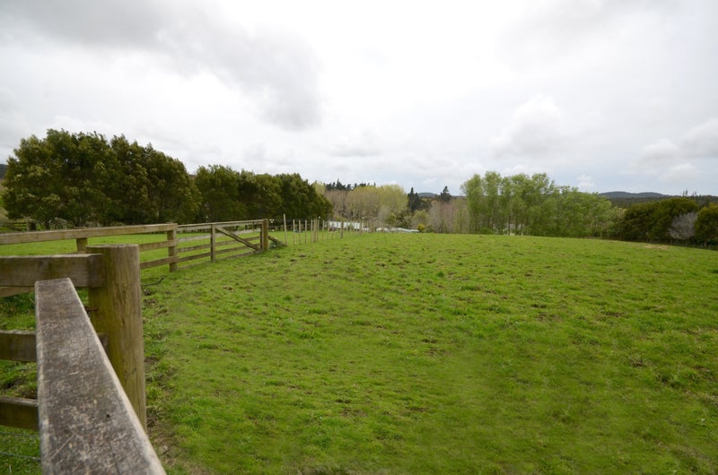 113 Ararimu Valley Road, Waimauku - Carousel 2