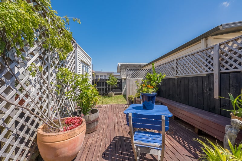 27A Bauchop RD, WATERLOO, LOWER HUTT - Carousel 17