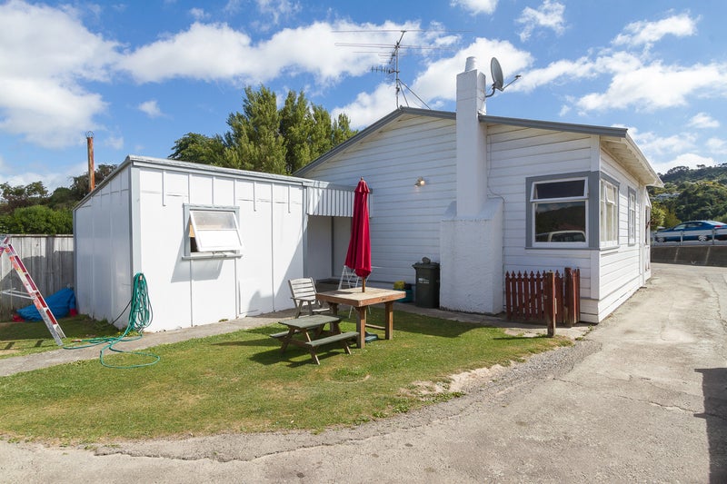 50 Connolly Street, Boulcott, Lower Hutt - Carousel 12