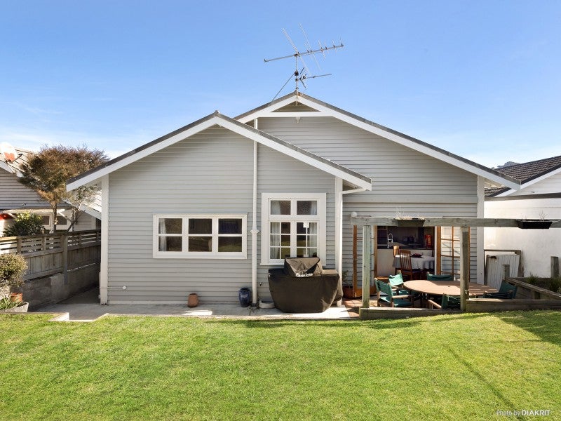 173 Coutts Street, Rongotai, Wellington - Carousel 2