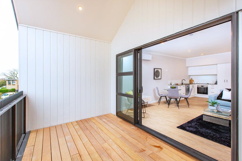 8/14 Abbotsford Street, Whitiora, Hamilton - Carousel 2