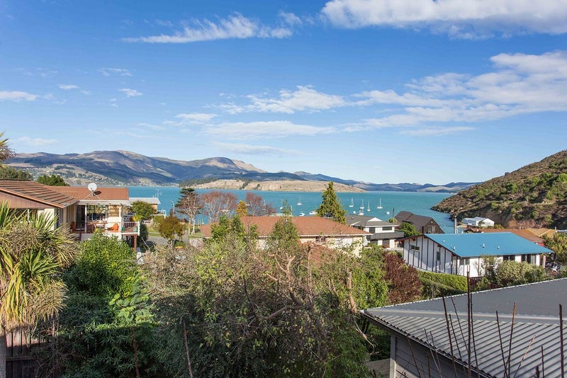 16 Harbour View Terrace, Cass Bay, Lyttelton - Carousel 19