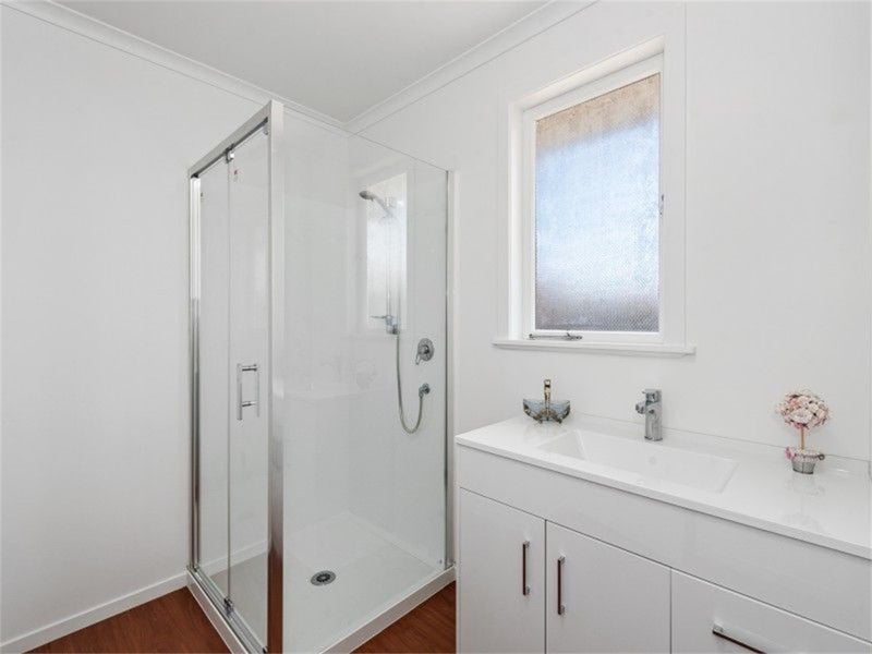 79 Masters Avenue, Silverdale, Hamilton - Carousel 2