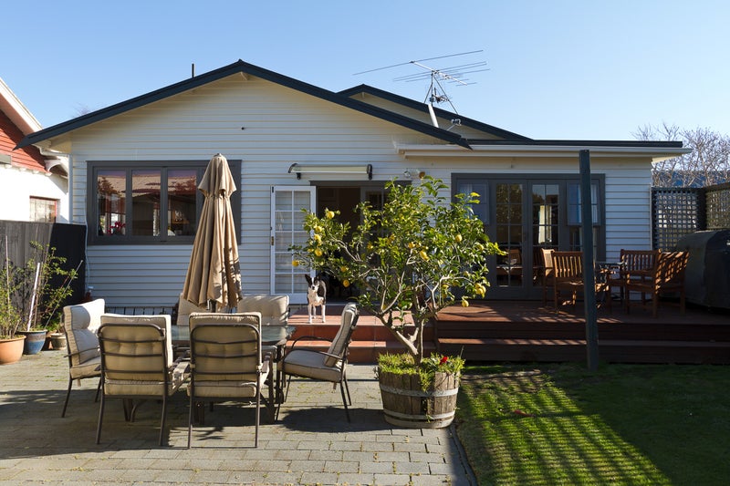 21 Beaumont Avenue, Alicetown, Lower Hutt - Carousel 1