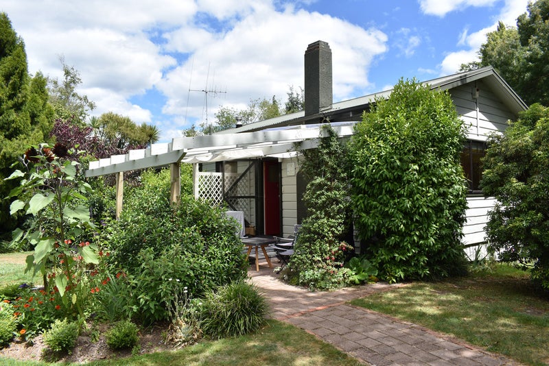 8 Scotia Glen Street, Putāruru - Carousel 1