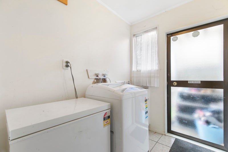 2/9 Etherton Drive, Weymouth, Auckland - Carousel 11