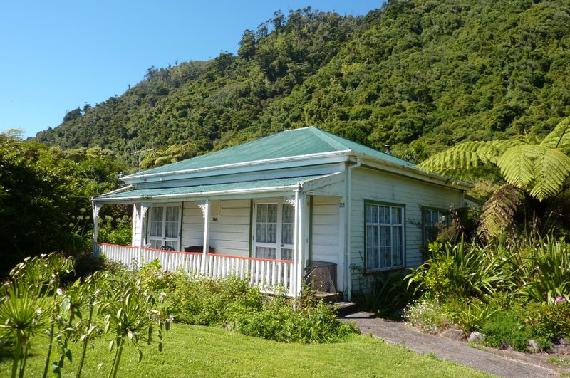 25 Torea Street, Utiku, Taihape - Carousel 1