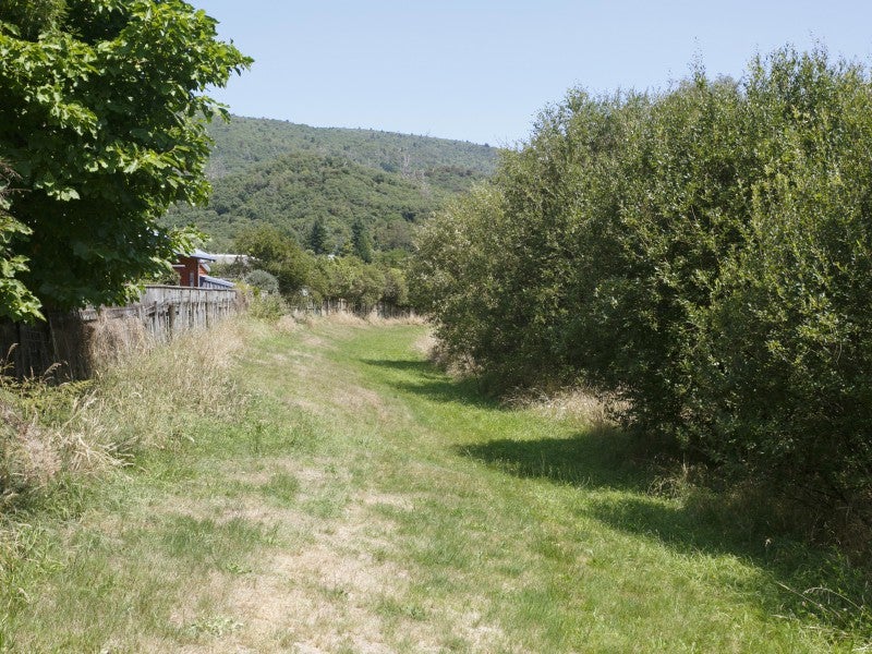 1/42 Kenrigg Road, Kinloch, Taupō - Carousel 2