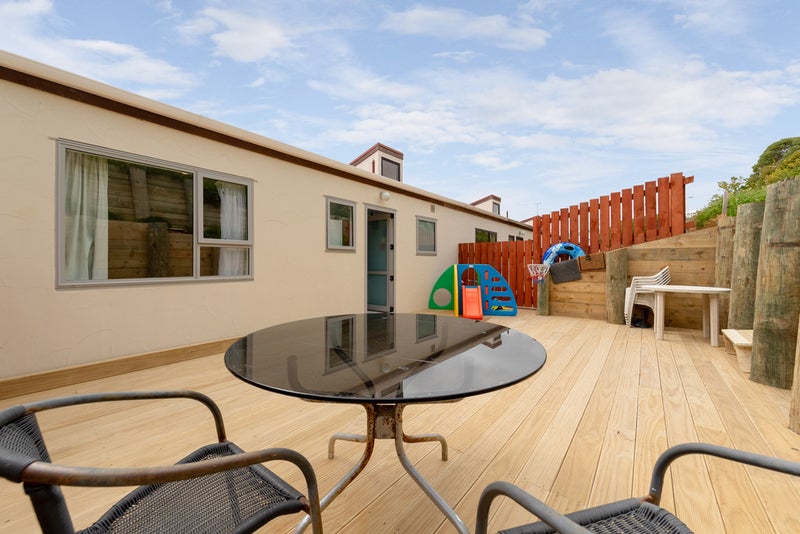 9D SCHOOL RD, PLIMMERTON, PORIRUA - Carousel 15